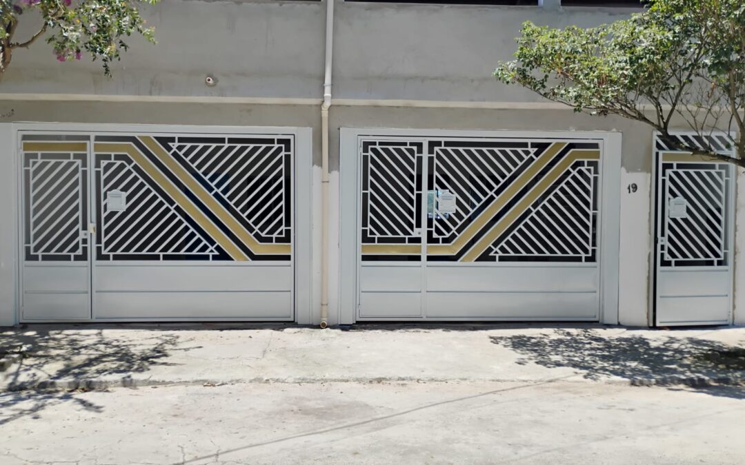 RF71 – Portão Basculante Automático