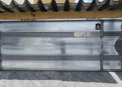 RF96 – Portão Basculante Automático
