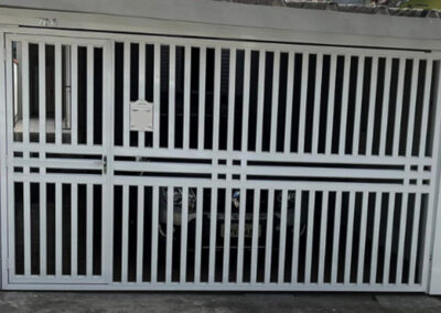 RF59 – Portão Basculante Automático
