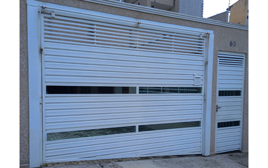 RF35 – Portão Basculante Automático