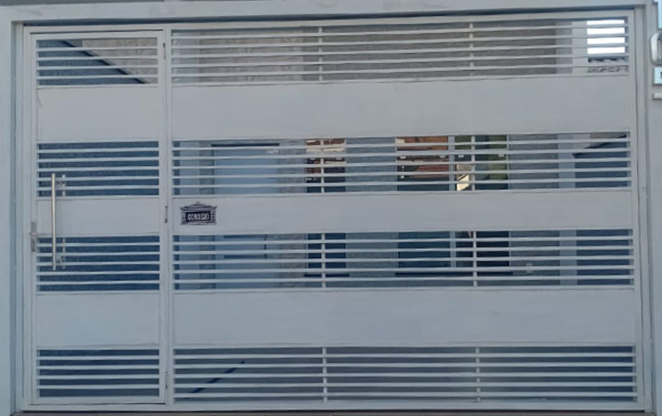 RF23 – Portão Basculante Automático