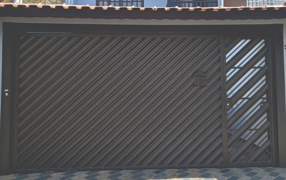 RF20 – Portão Basculante Automático